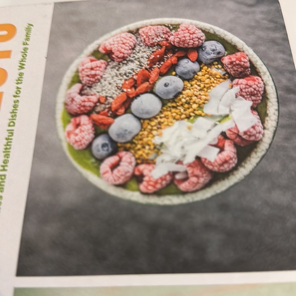 JUICE MANIFESTO by author ANDREW COOPER NWT - Picture 8 of 12